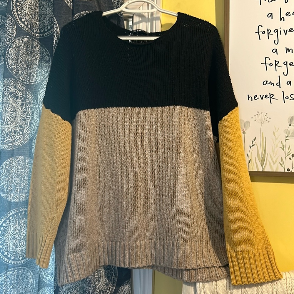 Oversized sweater